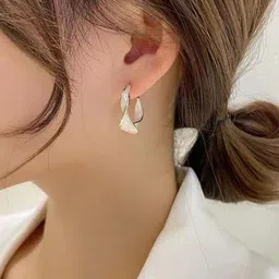 Celestique Twisted Shaped Hoop Earrings image 2