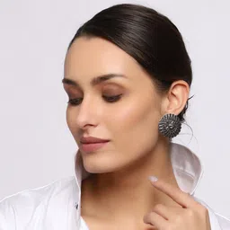 VENI Silver-Plated Oxidised Circular Studs Earrings image 5