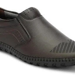 tr Men Sandal image 3