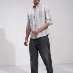 highlander Men Oversized Fit Striped Cut Away Collar Casual Shirt image 2