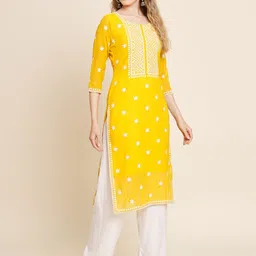 VAIRAGEE Floral Embroidered Thread Work Georgette Kurta image 4