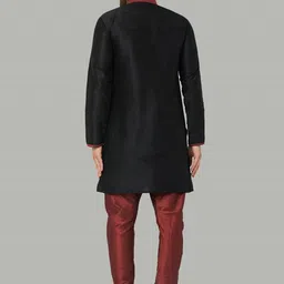 Kaifoo Men Black Thread Work Kurta image 2