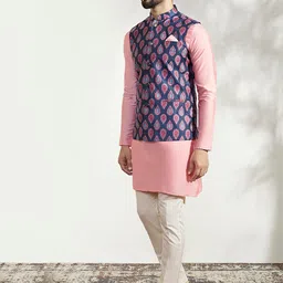 KISAH Mandarin Collar Long Sleeves Kurta With Trousers & Nehru Jacket image 5