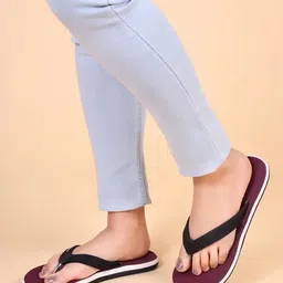 ndn walk Women Flip Flops image 5