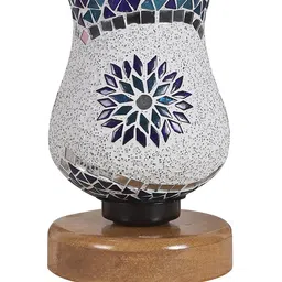 Devansh White & Blue Mosaic Design Round Shaped Wooden Table Lamp With Glass Shade image 4