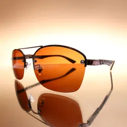 HAUTE SAUCE by Campus Sutra Women Aviator Sunglasses with Polarised Lens AW24_HSSG257-picture-15