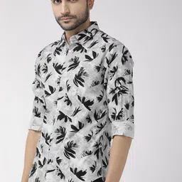 The Indian Garage Co Men Grey & Black Slim Fit Printed Casual Shirt image 4