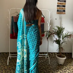 RADHA LAKSHMI Bandhani Printed Pure Cotton Ikat Saree image 2