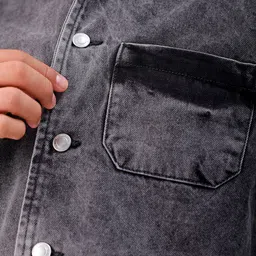 The Indian Garage Co Men Washed Longline Outdoor Denim Jacket with Patchwork image 2