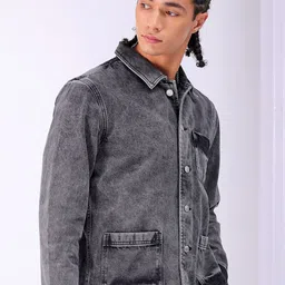 The Indian Garage Co Men Washed Longline Outdoor Denim Jacket with Patchwork image 3