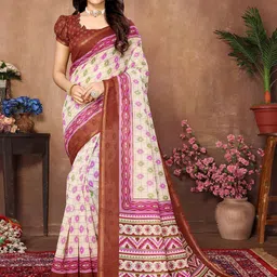 KALINI Geometric Printed Zari Saree-image-42
