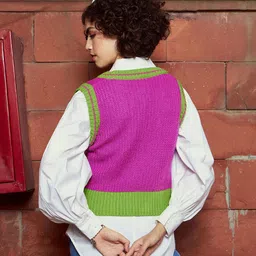 SASSAFRAS Pink & Green Floral Printed Woolen Sweater Vest image 5