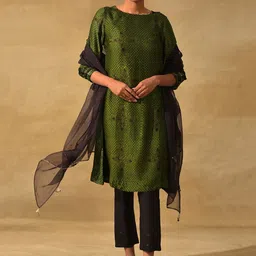 W The Folksong Collection Women Ethnic Motifs Printed Indie Prints Kurta image 5