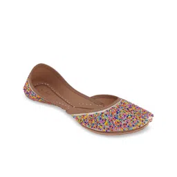 Fulkari Women Multicoloured Embellished Mojaris Flats-image-88