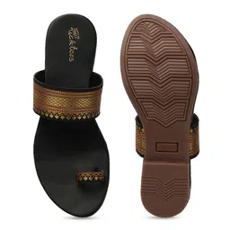 Picktoes Textured One Toe Flats image 5