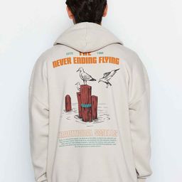 Trendyol Graphic Printed Hooded Pullover-picture-18