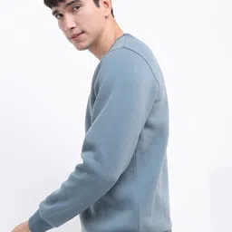 HIGHLANDER Men Blue Solid Sweatshirt image 3