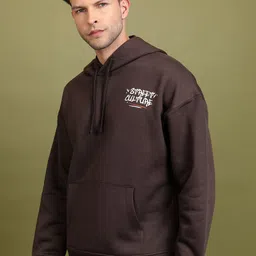 HIGHLANDER Typography Printed Hooded Pullover Sweatshirt image 5