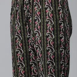 Readiprint Fashions Women Floral Printed Sequinned Cotton Kurta with Trousers & Dupatta image 3