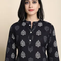 7Threads Women Ethnic Motifs Printed Regular Kurta with Trousers & With Dupatta image 3
