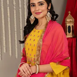 Varanga Women Floral Yoke Design Kurta with Trousers & Dupatta image 2