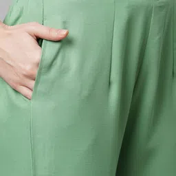 gosriki KALINI Women Green Embroidered Thread Work Kurta with Trousers & Dupatta image 3