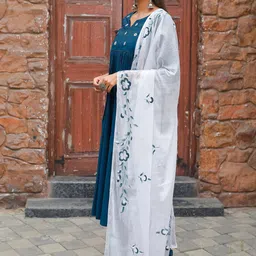 Roly Poly Women Floral Embroidered Regular Kurta with Palazzos & With Dupatta image 2