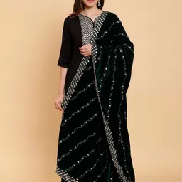 Moda Chales Floral Embroidered Sequined Velvet Dupatta image 4