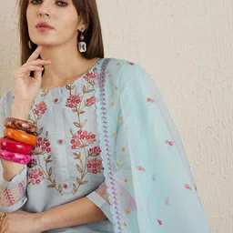 Indo Era Floral Embroidered Round Neck Thread Work Kurta with Trousers & With Dupatta image 2