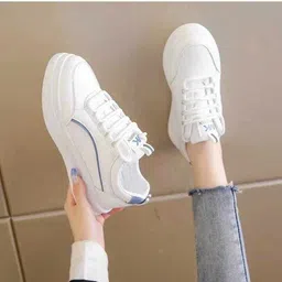 bauchhaar Sneakers For Women image 3