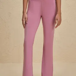 Nykd By Nykaa Iconic Cotton Flare Leggings with Pockets image 1