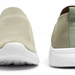 face Hiking & Trekking Shoes For Men image 4