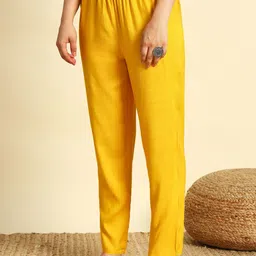 V.S.Creation Women Floral Embroidered Regular Thread Work Kurta with Trousers & With Dupatta image 4