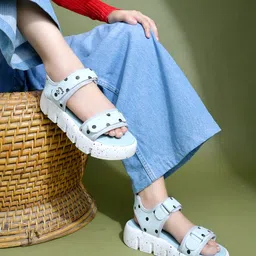 stylestry Women Sports Sandal image 2