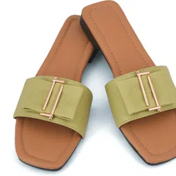 amazing traders Women Flats Sandal image 4