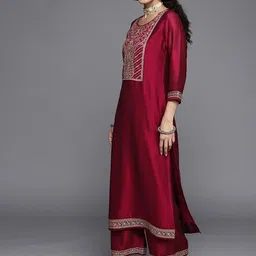libas Women Embellished Silk Blend Straight Kurta image 3