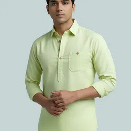 vashuqi Men Solid Cotton Blend A-line Kurta image 1