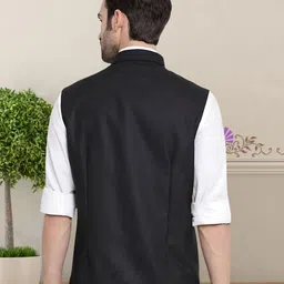 rocksy Solid Men Waistcoat image 2