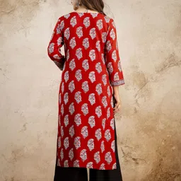 vicenta Women Floral Print Viscose Rayon A-line Kurta image 2