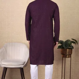 koshin Men Paisley, Embroidered Cotton Blend Straight Kurta image 2