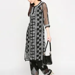Indiankala4u Floral Embroidered Chikankari Kurta With Palazzos & Camisole image 4