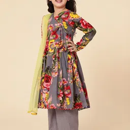 a.t.u.n. A T U N Girls Grey Floral Printed Pure Cotton Angrakha Kurti With Palazzo & Dupatta image 3