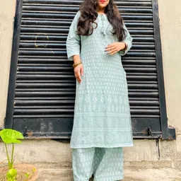 Vishudh Women Green & Off-White Printed Kurta with Palazzos-image-60
