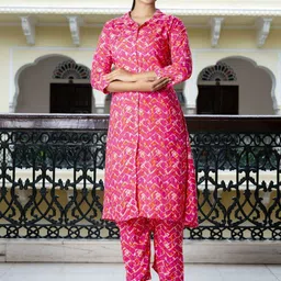 Demirner Women Floral Printed Regular Kurta with Palazzos-picture-28