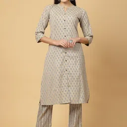 Pistaa Floral Printed Mandarin Collar Regular Cotton Kurta With Trousers-image-3