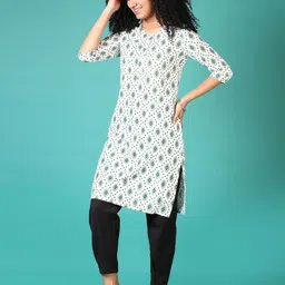 V-Mart Women Cotton Pleated Trousers image 4