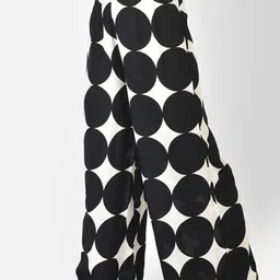 Pistaa Women Black Kurta with Palazzos image 4