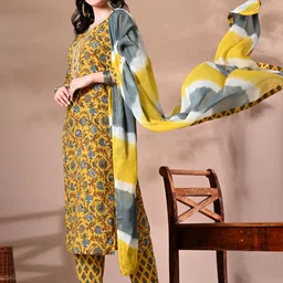 DOISA Women Ethnic Motifs Printed Regular Kurta with Trousers & With Dupatta image 5