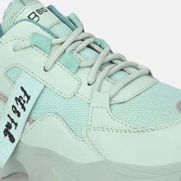 Big Fox Men Woven Design Sneakers image 4