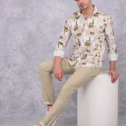 Crimsoune Club Men Smart Spread Collar Abstract Printed Cotton Slim Fit Casual Shirt image 3